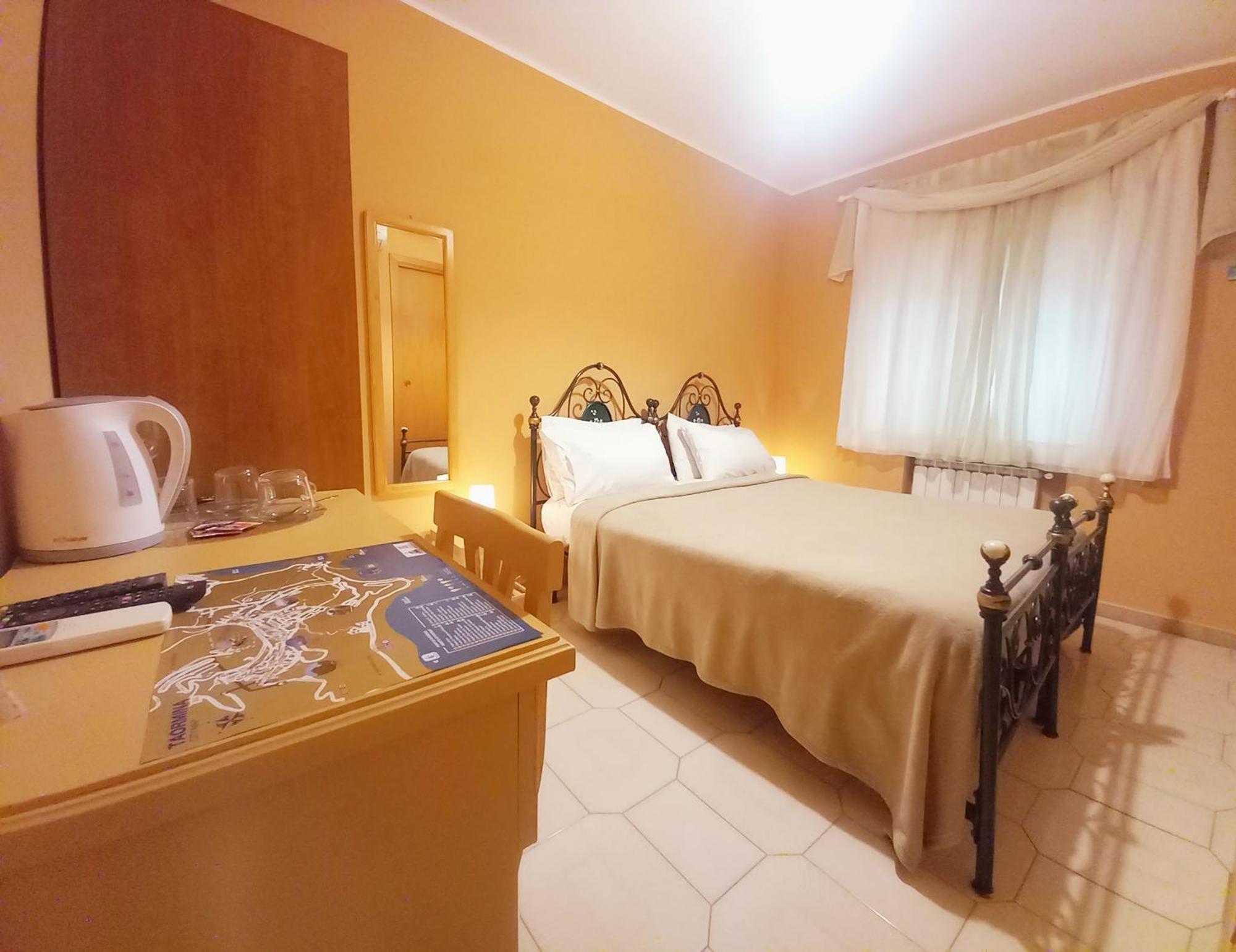 Single Room,1756532540:JPEG